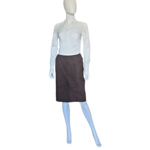 OSCAR DE LA RENTA | Brown Suede Knee Length Skirt in Size US 6